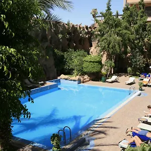 امبريال هوليدي فندق